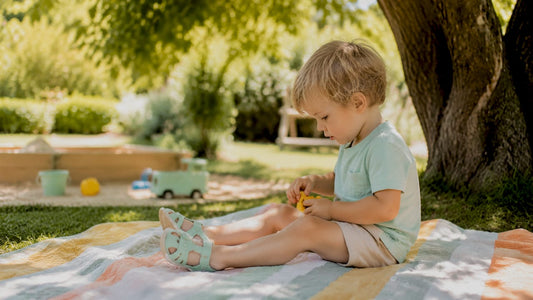 Sommerschuhe für Kinder: UV-Schutz und Materialwahl - Ebmini®